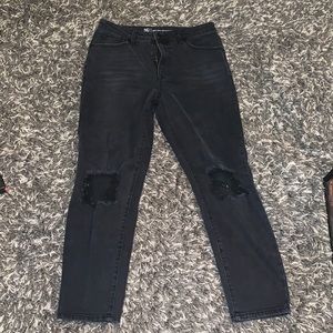 No Boundaries Black Ripped Jeans Size 13
